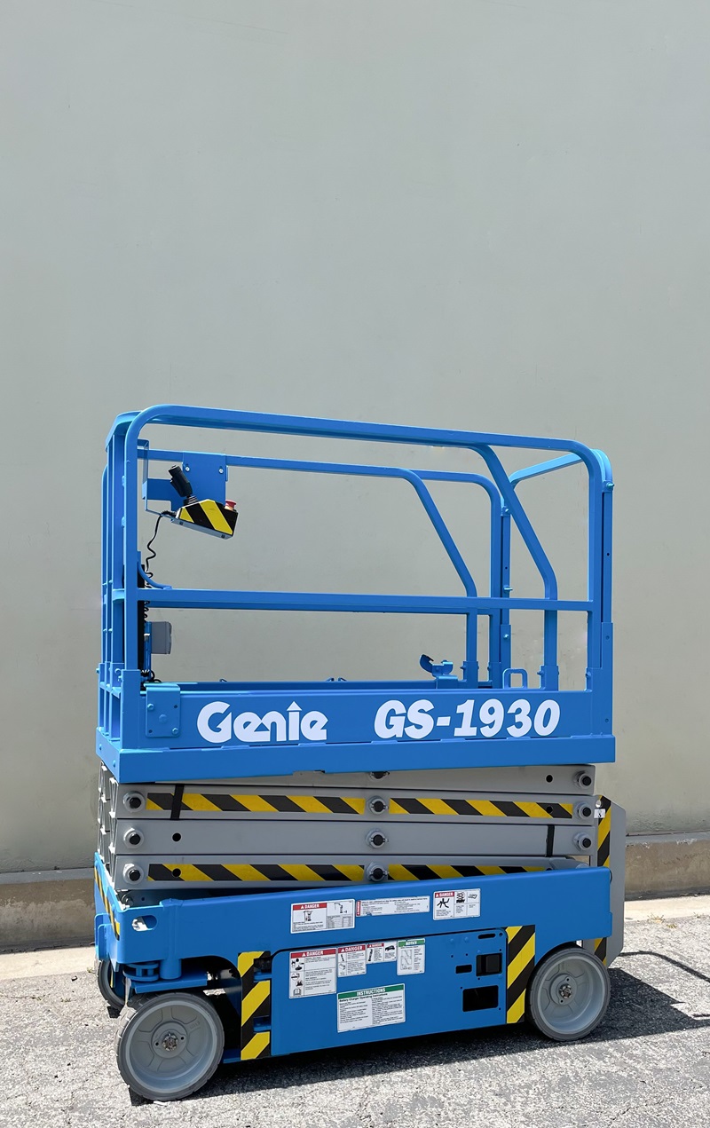 2021 Genie GENIE GS 1930 Scissor Lift for sale — Global Solutions Equipment — gallery photo 2 of 5
