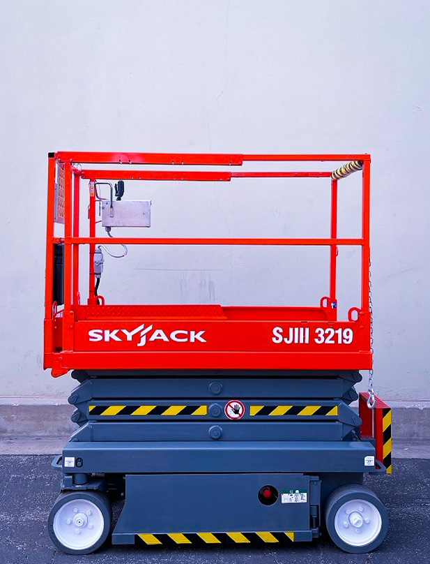 2021 Skyjack SKYJACK SJIII 3219 Scissor Lift for sale — Global Solutions Equipment — gallery photo 2 of 5