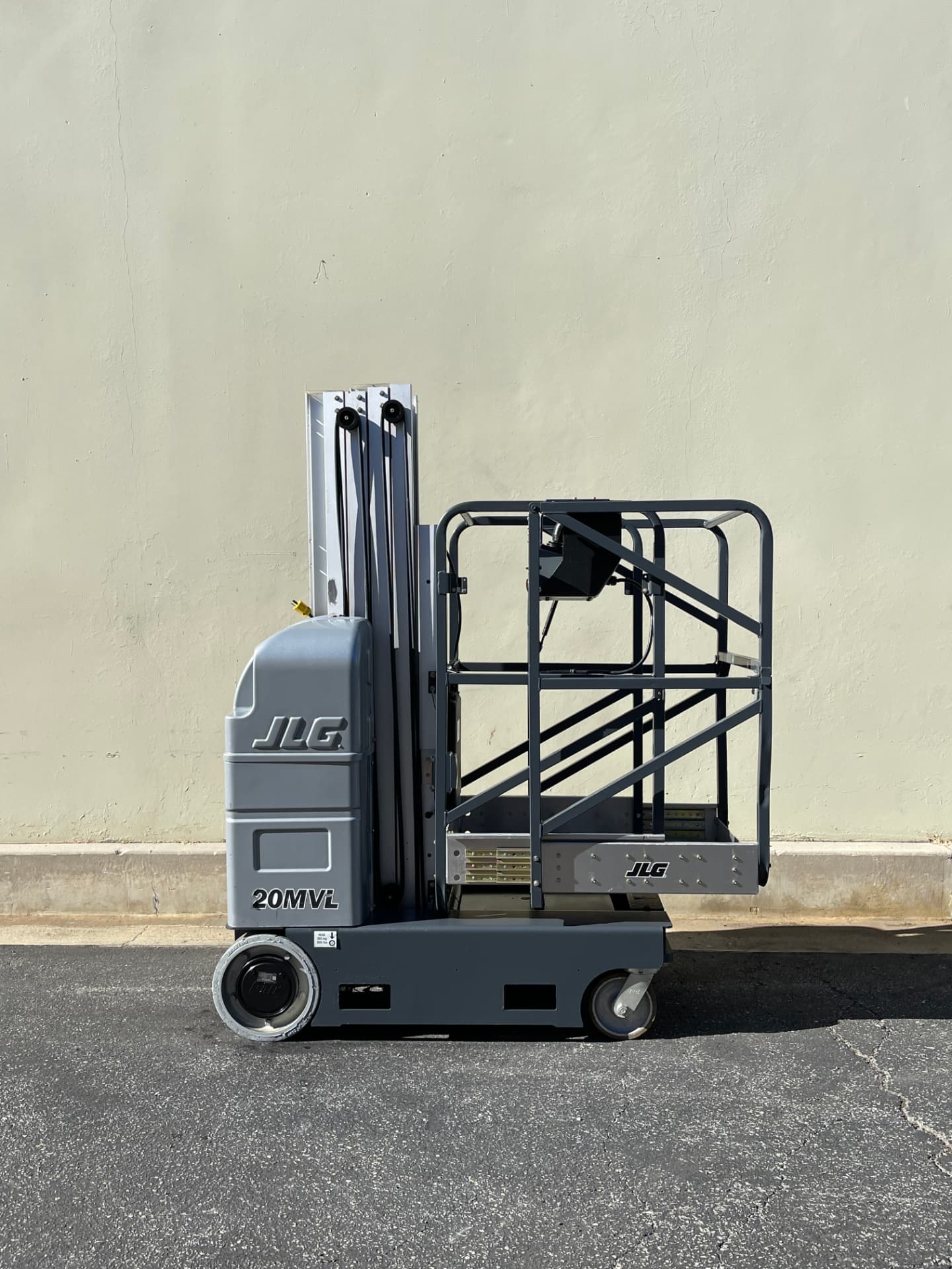 2019 JLG JLG 20MVL — electric indoor vertical mast lift for sale — side profile