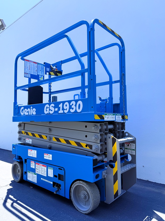 2021 Genie GENIE GS 1930 Scissor Lift for sale — Global Solutions Equipment — gallery photo 6 of 7