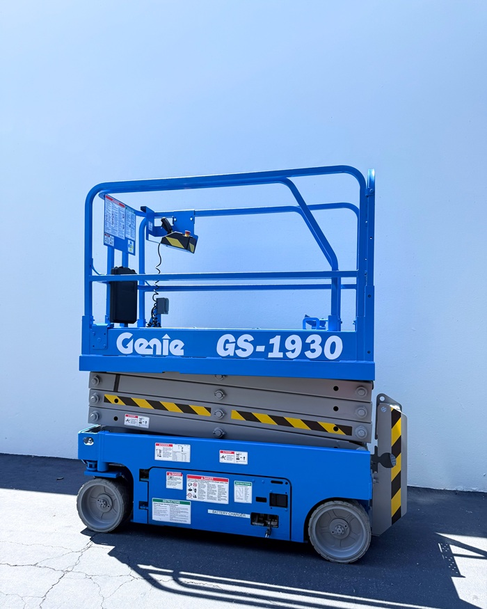 2021 Genie GENIE GS 1930 Scissor Lift for sale — Global Solutions Equipment — gallery photo 3 of 7