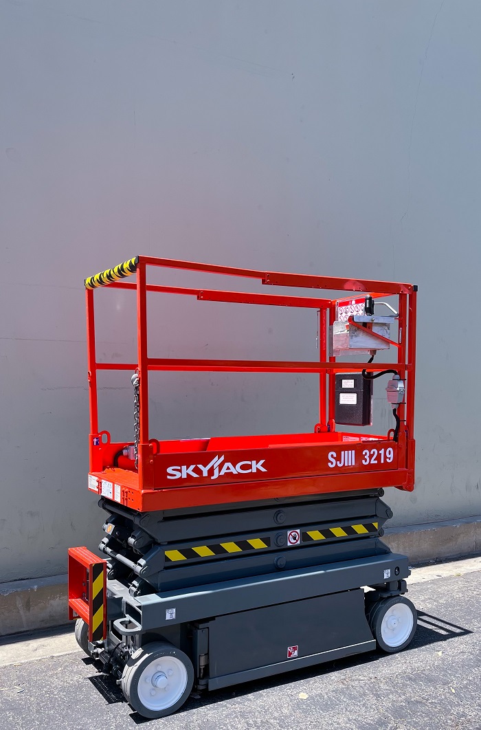 2021 Skyjack SKYJACK SJIII 3219 Scissor Lift for sale — Global Solutions Equipment