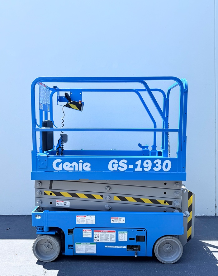 2021 Genie GENIE GS 1930 Scissor Lift for sale — Global Solutions Equipment — gallery photo 4 of 7
